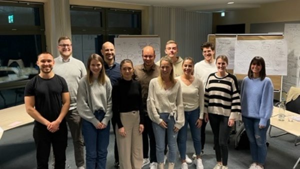 Einjähriges Programm Next Level Textil im Qualifizierungsverbund ist gestartet.