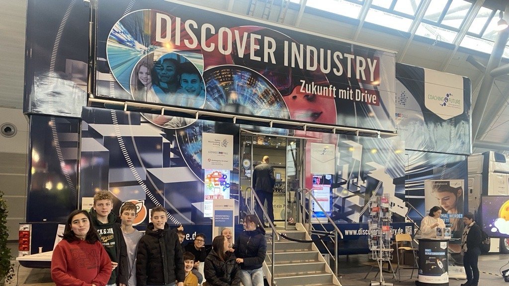DiscoverIndustry